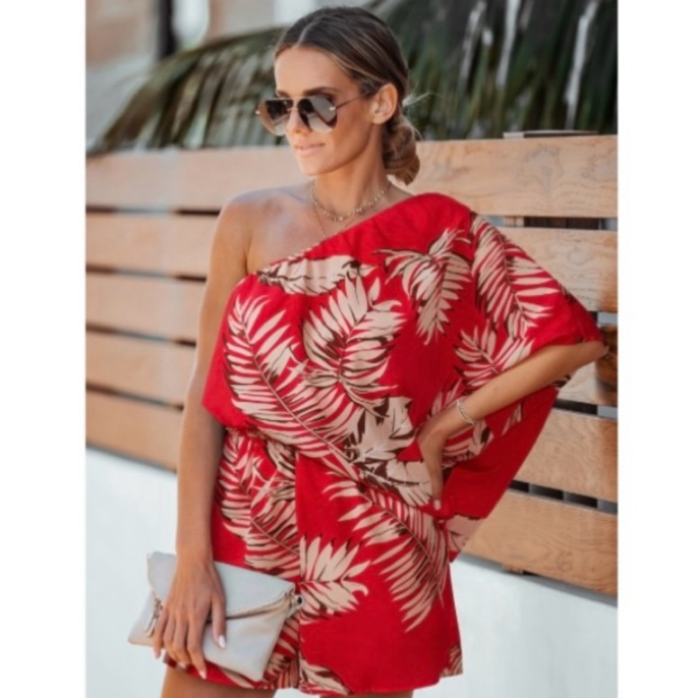 Cupshe Red Tropical One-Shoulder Romper